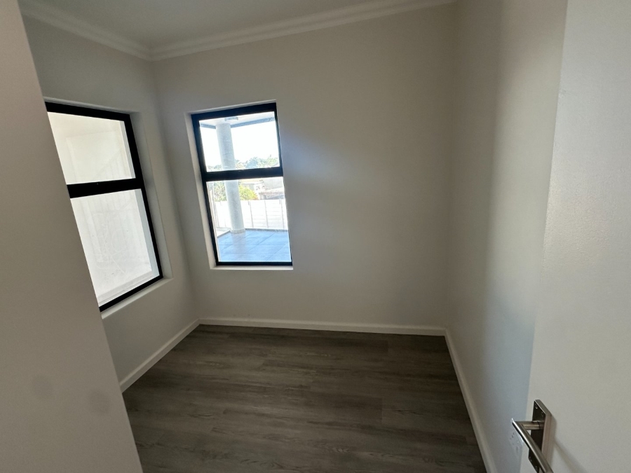 2 Bedroom Property for Sale in Flamingo Vlei Western Cape